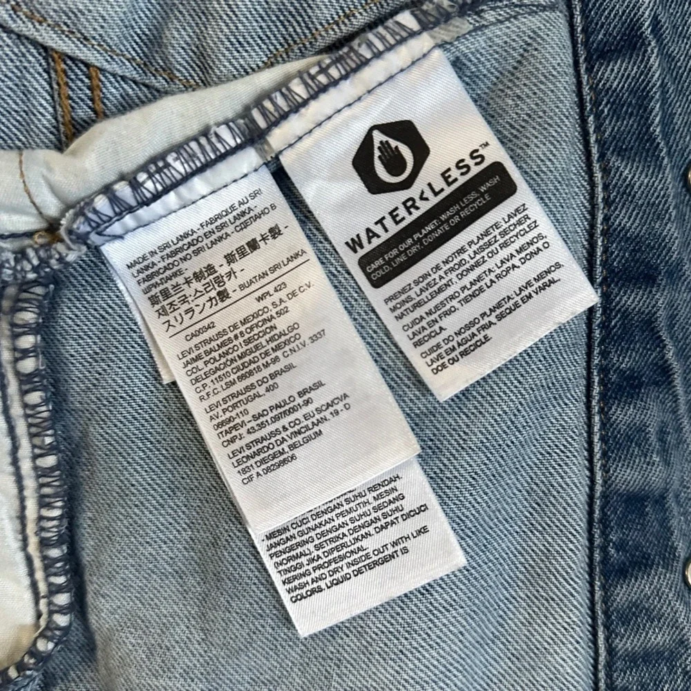 Levis Trucker Jacket Mens Large Blue Good Denim WaterLess Classic Americana